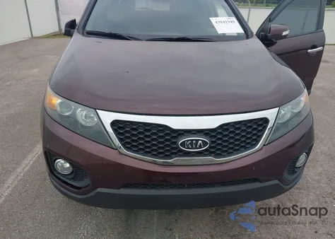 2013 Kia Sorento Lx from USA, damaged, VIN 5XYKT4A67DG321933